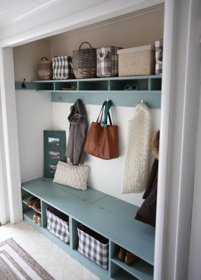 Ana white deals mudroom